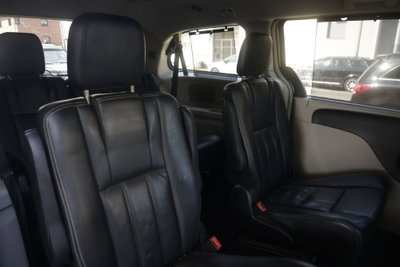 Lancia Voyager 2.8 Turbodiesel Gold 163 CV (13)