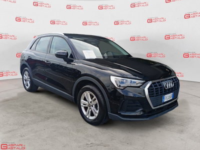Audi Q3 35 TDI quattro S tronic Business (3)