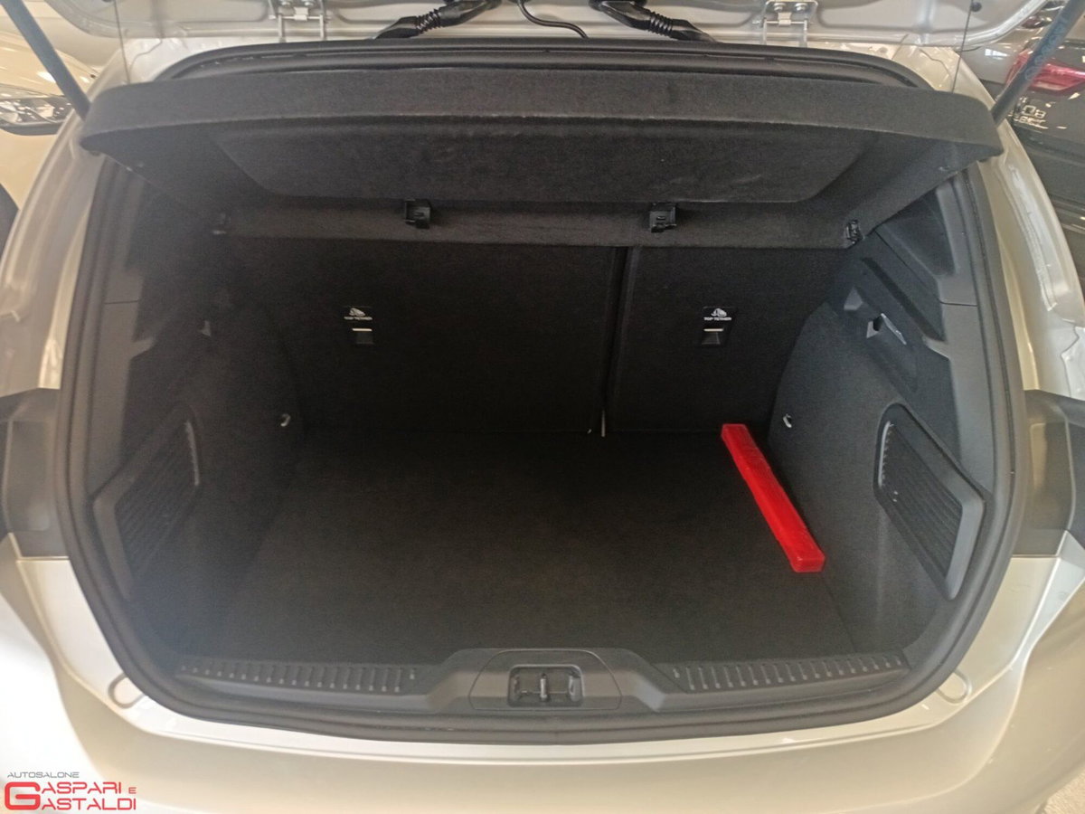 Ford Focus 1.5 EcoBlue 115 CV automatico 5p. ST-Line Style (5)