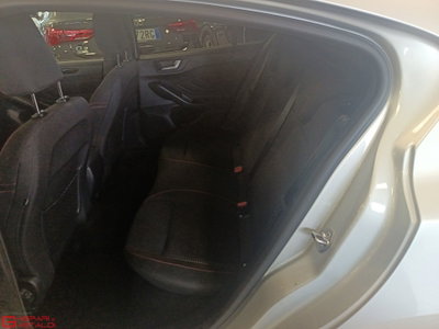 Ford Focus 1.5 EcoBlue 115 CV automatico 5p. ST-Line Style (7)