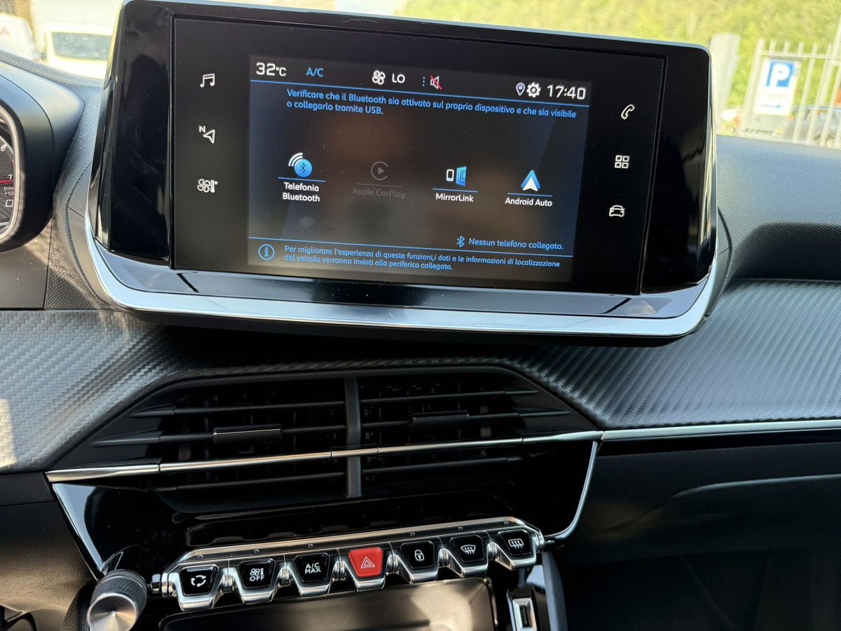 Peugeot 2008 BlueHDi 110 S&S Active Pack (11)
