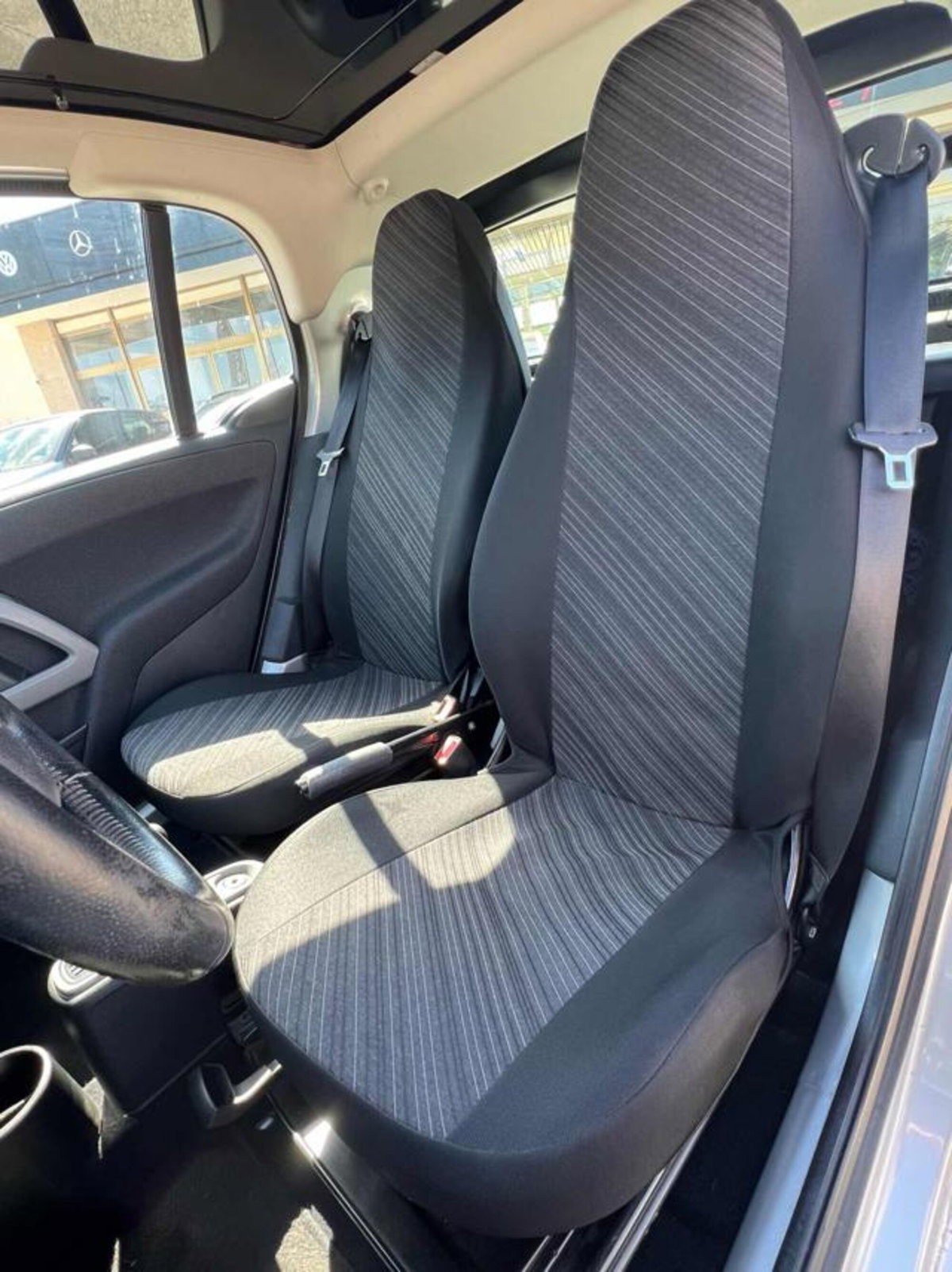 smart Fortwo 1000 52 kW MHD coupé passion (8)