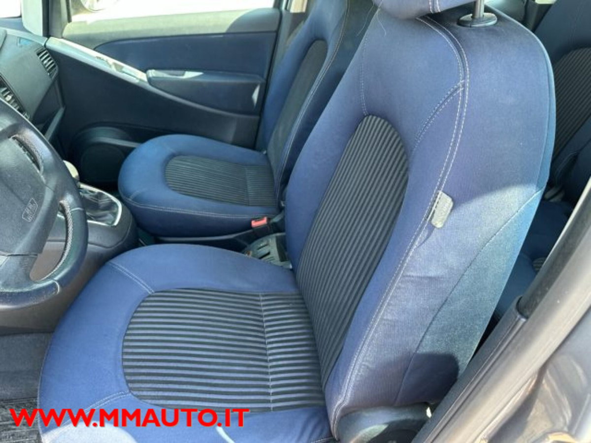 Lancia Musa 1.4 Argento Ecochic GPL (10)