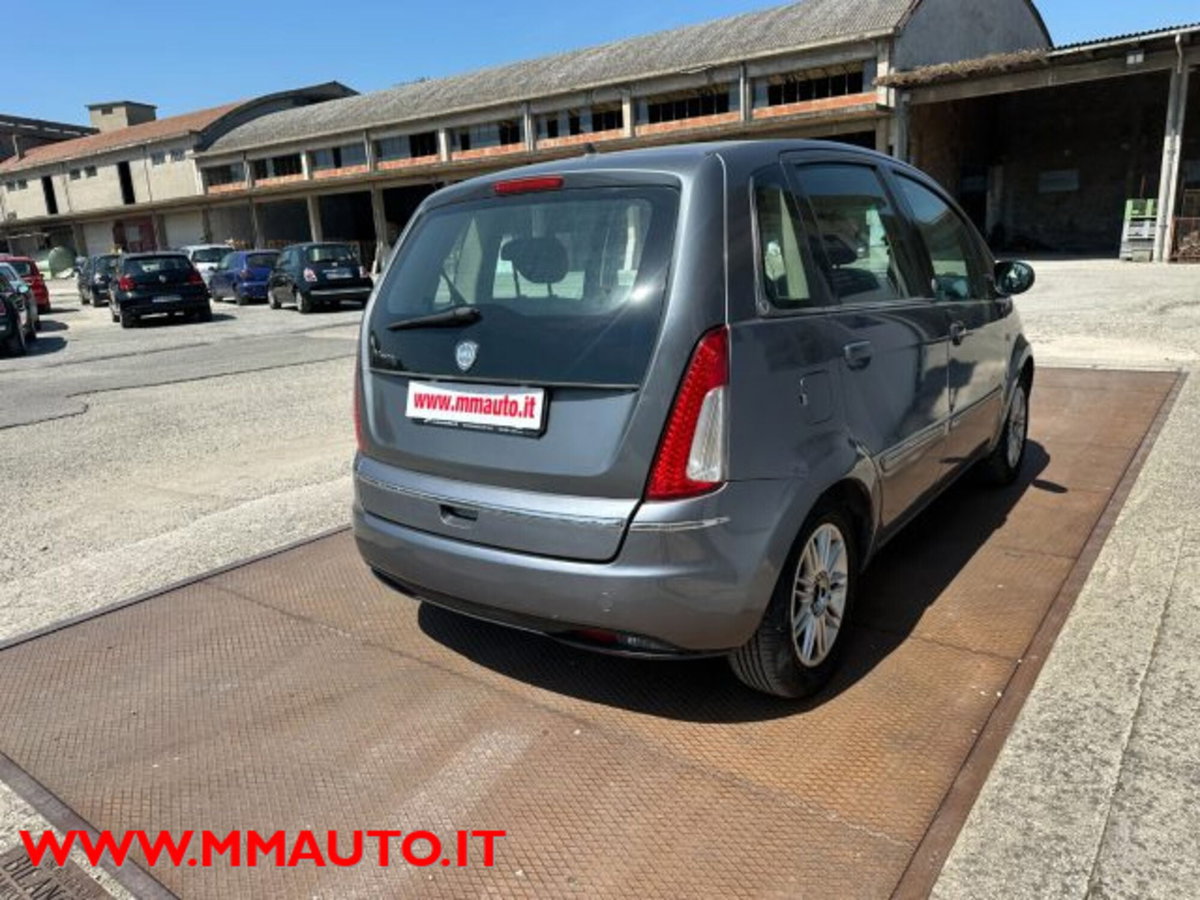Lancia Musa 1.4 Argento Ecochic GPL (4)