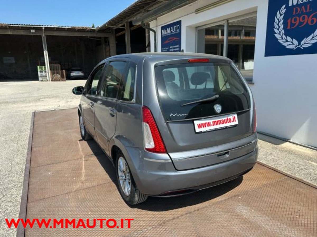 Lancia Musa 1.4 Argento Ecochic GPL (5)