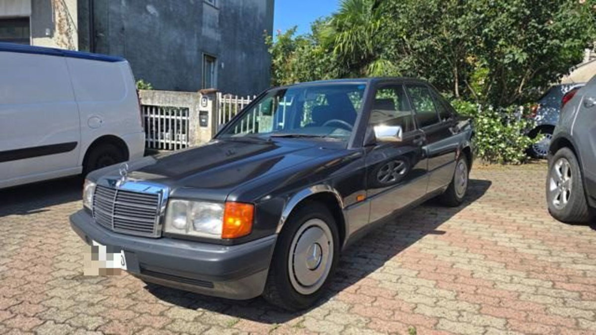 Mercedes-Benz 190 1.8 E
