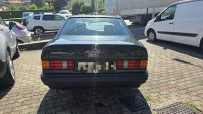Mercedes-Benz 190 1.8 E (5)