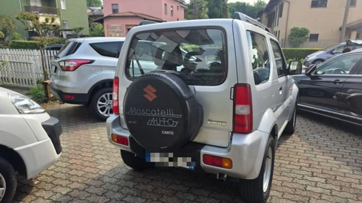 Suzuki Jimny 1.3i 16V cat 4WD JLX (3)