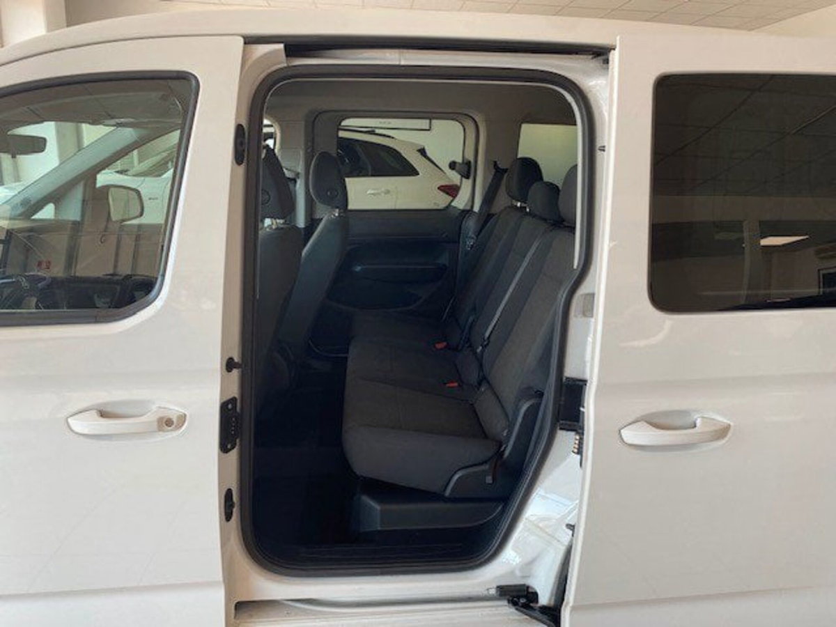 Volkswagen Veicoli Commerciali Caddy 2.0 tdi scr 122cv 4motion Space (9)