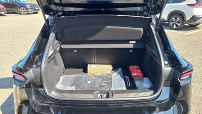 Renault Clio 1.8 full hybrid Techno 160cv auto (7)