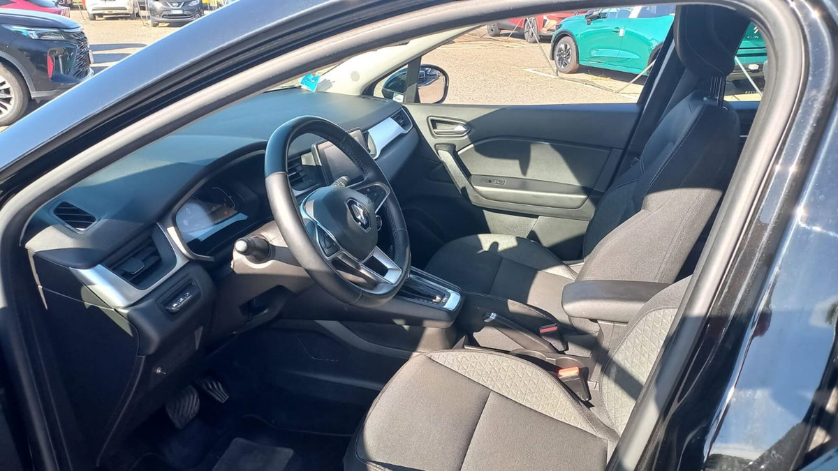 Renault Captur Full Hybrid E-Tech 145 CV Zen (5)
