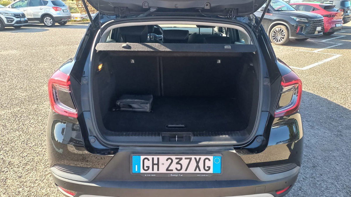 Renault Captur Full Hybrid E-Tech 145 CV Zen (7)