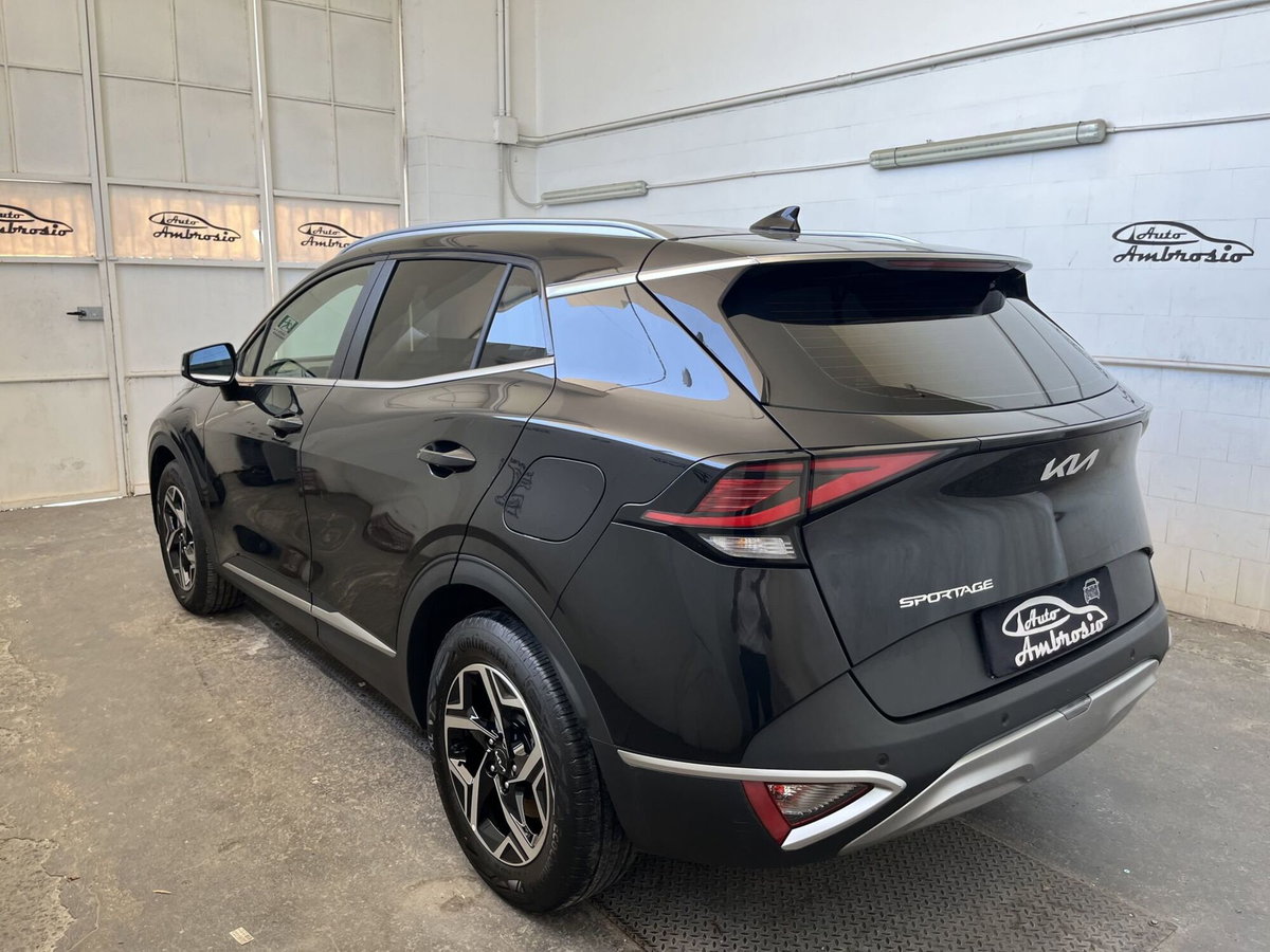 Kia Sportage 1.6 crdi mhev GT-line Plus dct (2)