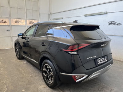 Kia Sportage 1.6 crdi mhev GT-line Plus dct (2)