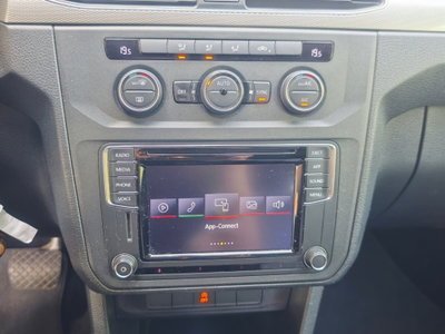 Volkswagen Caddy 2.0 TDI 102 CV DSG Comfortline (14)