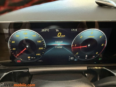Mercedes-Benz GLA SUV 180 d AMG Line Premium Plus auto (13)