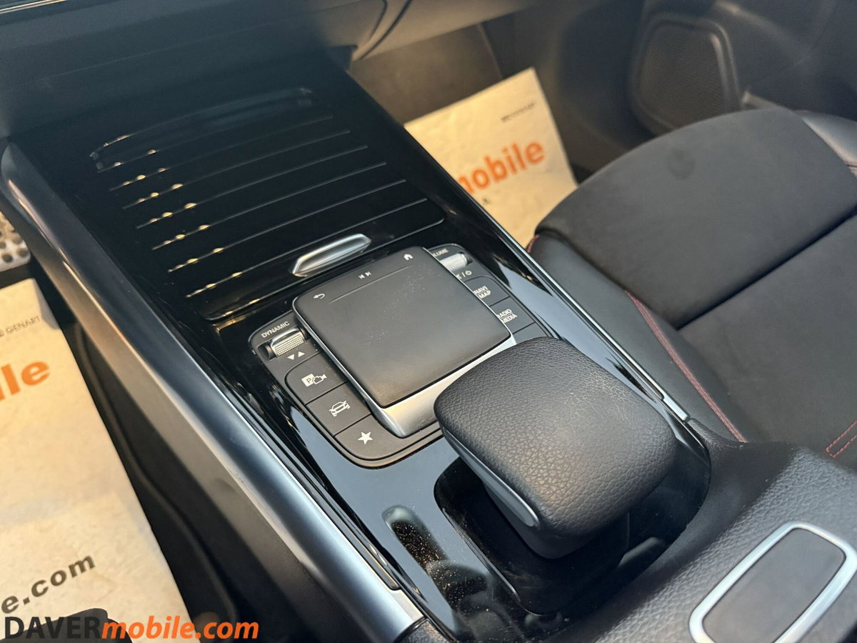 Mercedes-Benz GLA SUV 180 d AMG Line Premium Plus auto (15)