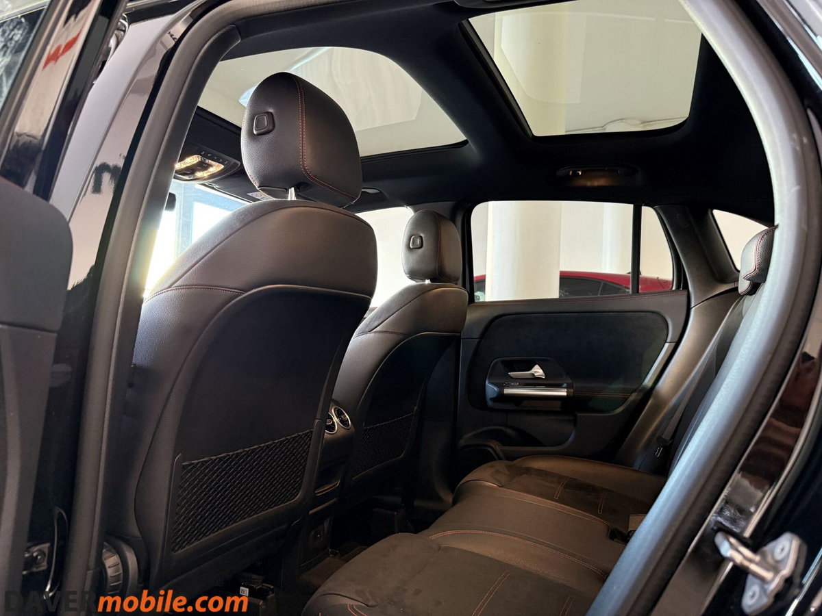 Mercedes-Benz GLA SUV 180 d AMG Line Premium Plus auto (8)