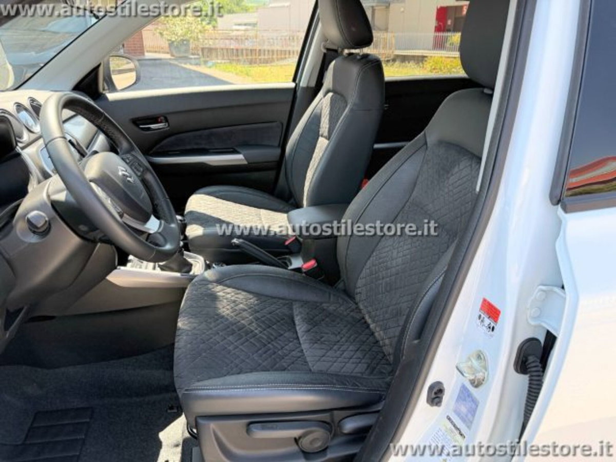 Suzuki Vitara 1.4 Hybrid 4WD AllGrip Easy Top (15)