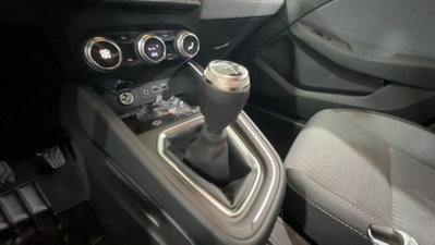 Renault Clio 1.0 eco-g Techno 100cv (13)