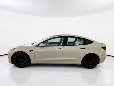 Tesla Model Y Performance Dual Motor awd (6)