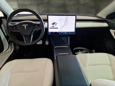 Tesla Model Y Performance Dual Motor awd (7)
