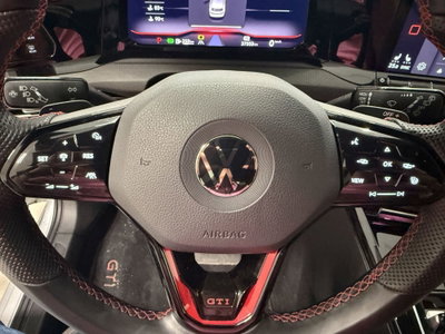 Volkswagen Golf 2.0 TSI GTI DSG (6)