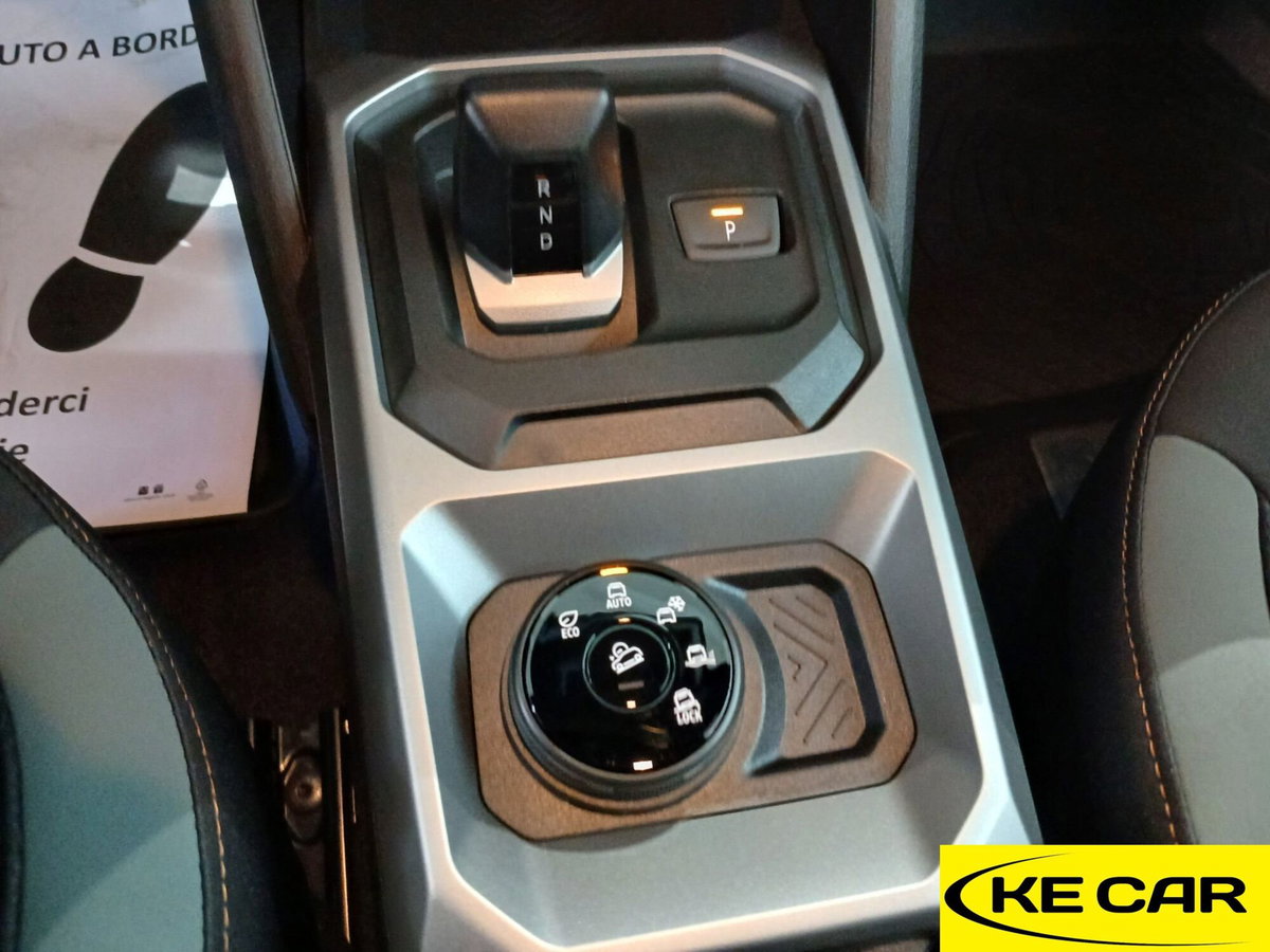 Dacia Duster 1.2 hybrid-G Extreme 4x4 150cv auto (14)