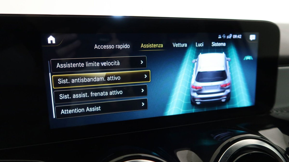 Mercedes-Benz GLB 180 d Business Extra auto 7p.ti (10)