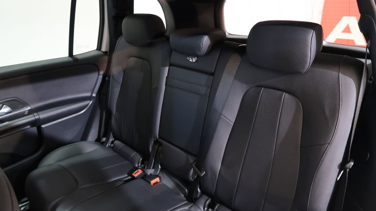 Mercedes-Benz GLB 180 d Business Extra auto 7p.ti (16)