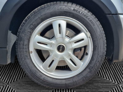 MINI Mini Cabrio 1.6 16V One Sidewalk Cabrio (16)