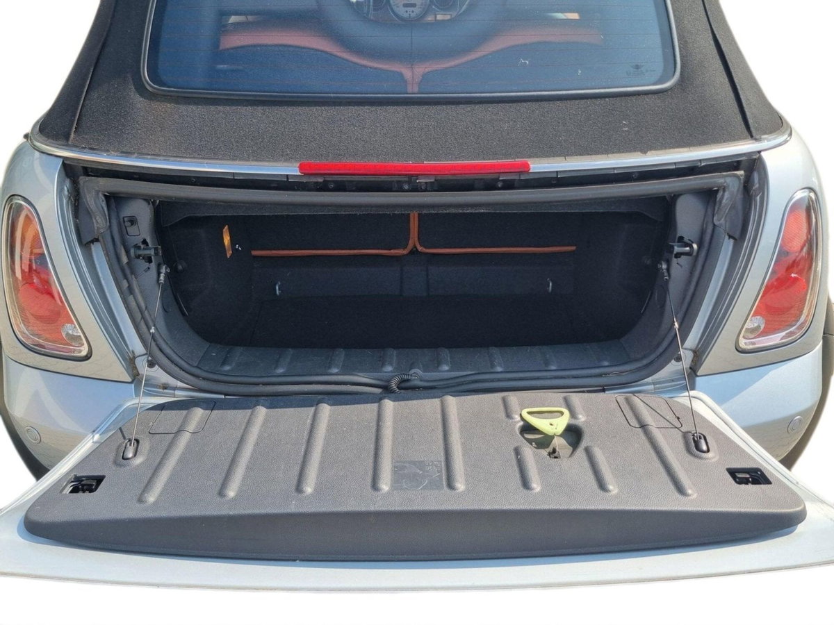 MINI Mini Cabrio 1.6 16V One Sidewalk Cabrio (9)