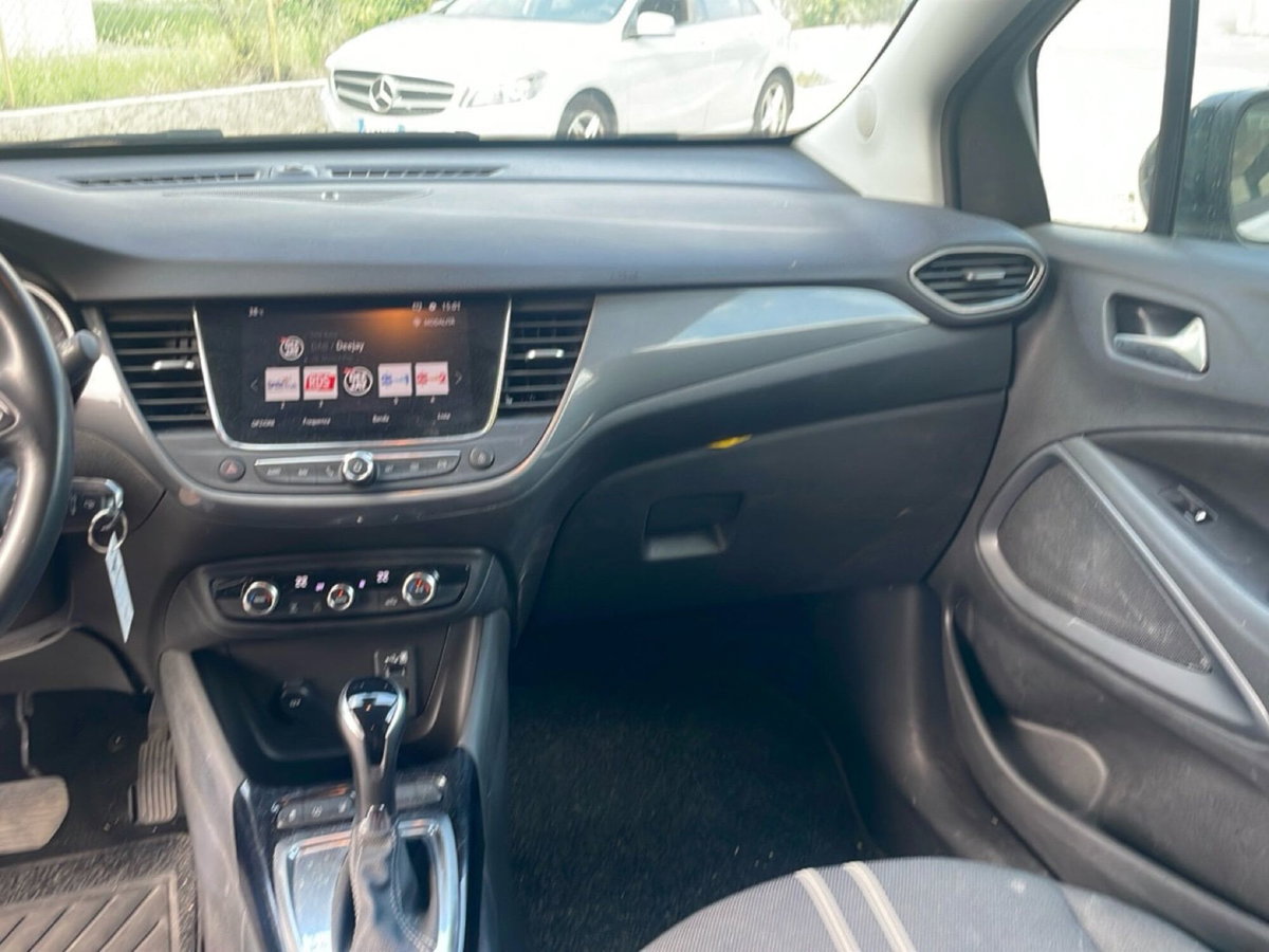Opel Crossland 1.2 Elegance Pack s&s 130cv at6 (15)