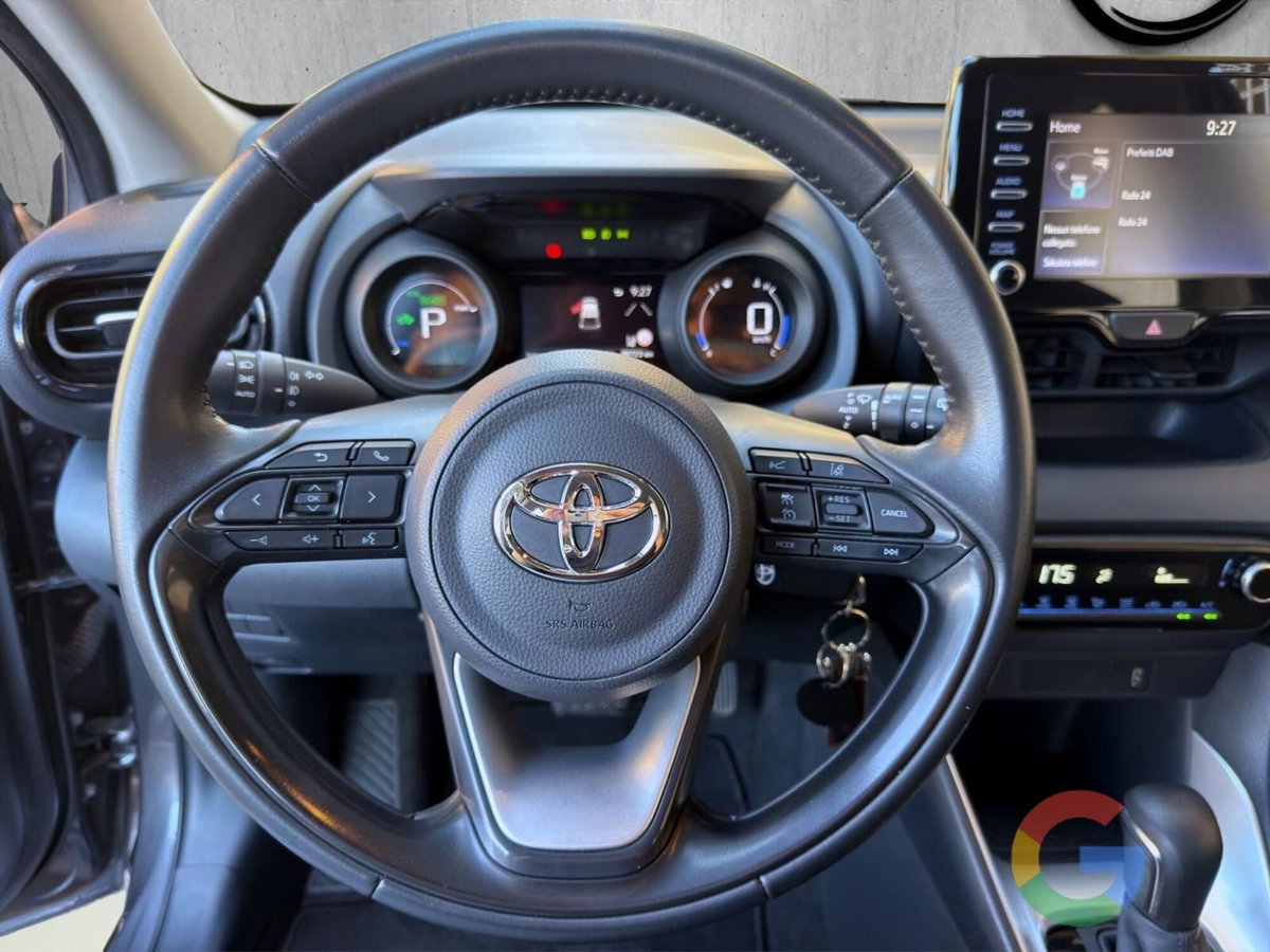 Toyota Yaris 1.5 Hybrid 5 porte Trend (10)