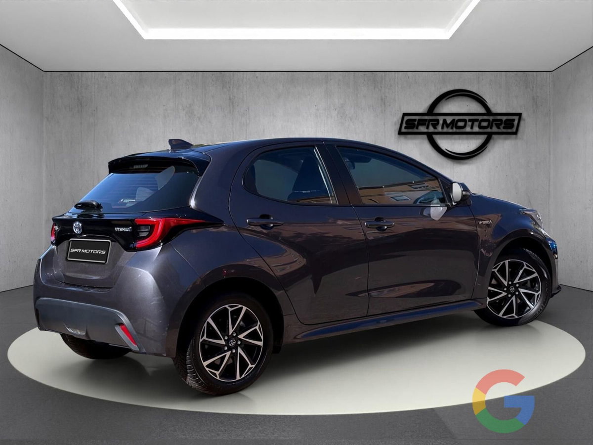 Toyota Yaris 1.5 Hybrid 5 porte Trend (4)