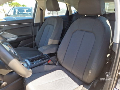 Audi Q3 Sportback 35 TDI quattro S tronic Business Plus (12)