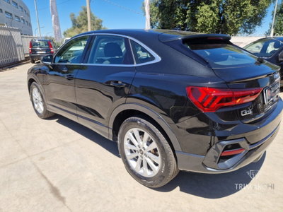 Audi Q3 Sportback 35 TDI quattro S tronic Business Plus (4)