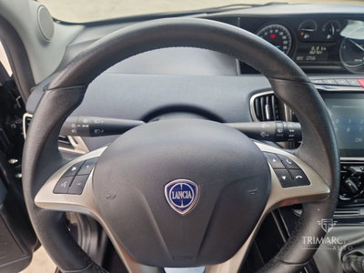 Lancia Ypsilon 1.0 FireFly 5 porte S&S Hybrid Gold Plus (12)