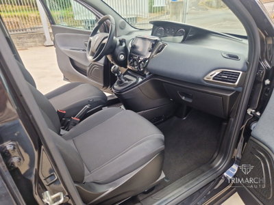 Lancia Ypsilon 1.0 FireFly 5 porte S&S Hybrid Gold Plus (14)