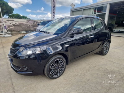 Lancia Ypsilon 1.0 FireFly 5 porte S&S Hybrid Gold Plus (2)