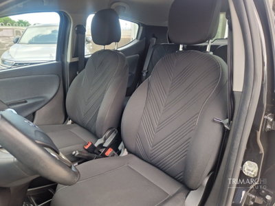 Lancia Ypsilon 1.0 FireFly 5 porte S&S Hybrid Gold Plus (8)