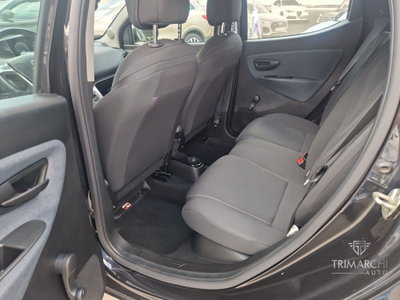 Lancia Ypsilon 1.0 FireFly 5 porte S&S Hybrid Gold Plus (9)