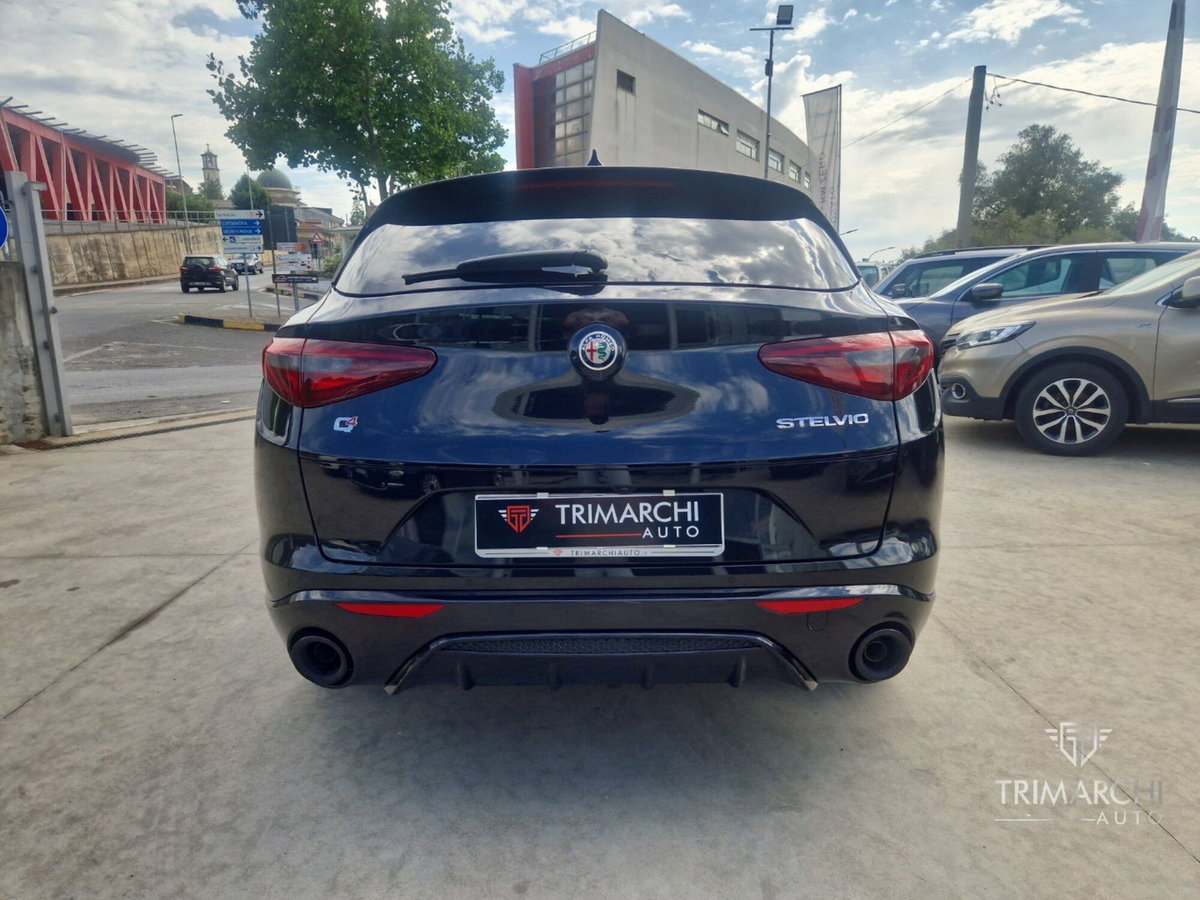 Alfa Romeo Stelvio Stelvio 2.2 Turbodiesel 210 CV AT8 Q4 Veloce (6)