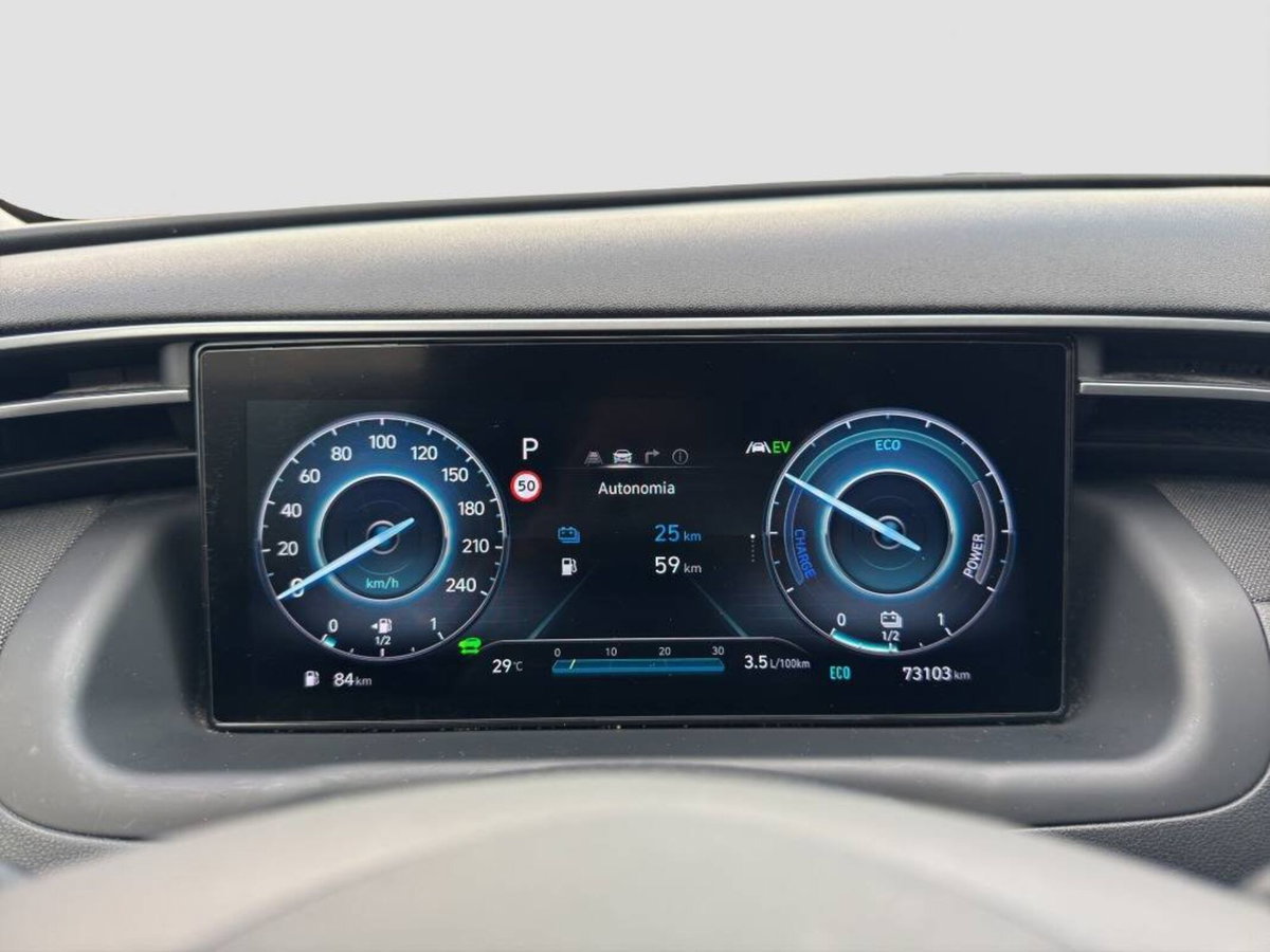 Hyundai Tucson 1.6 phev Exellence 4wd auto (11)