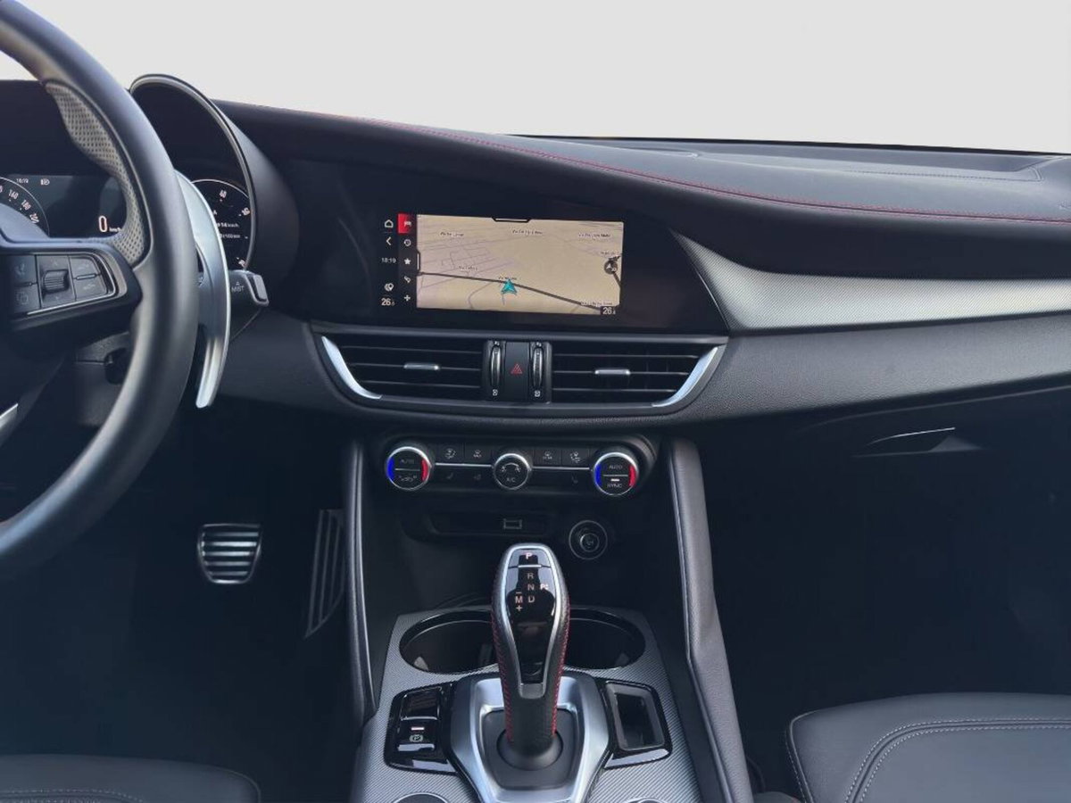 Alfa Romeo Giulia 2.0 t Intensa Q4 280cv auto (14)