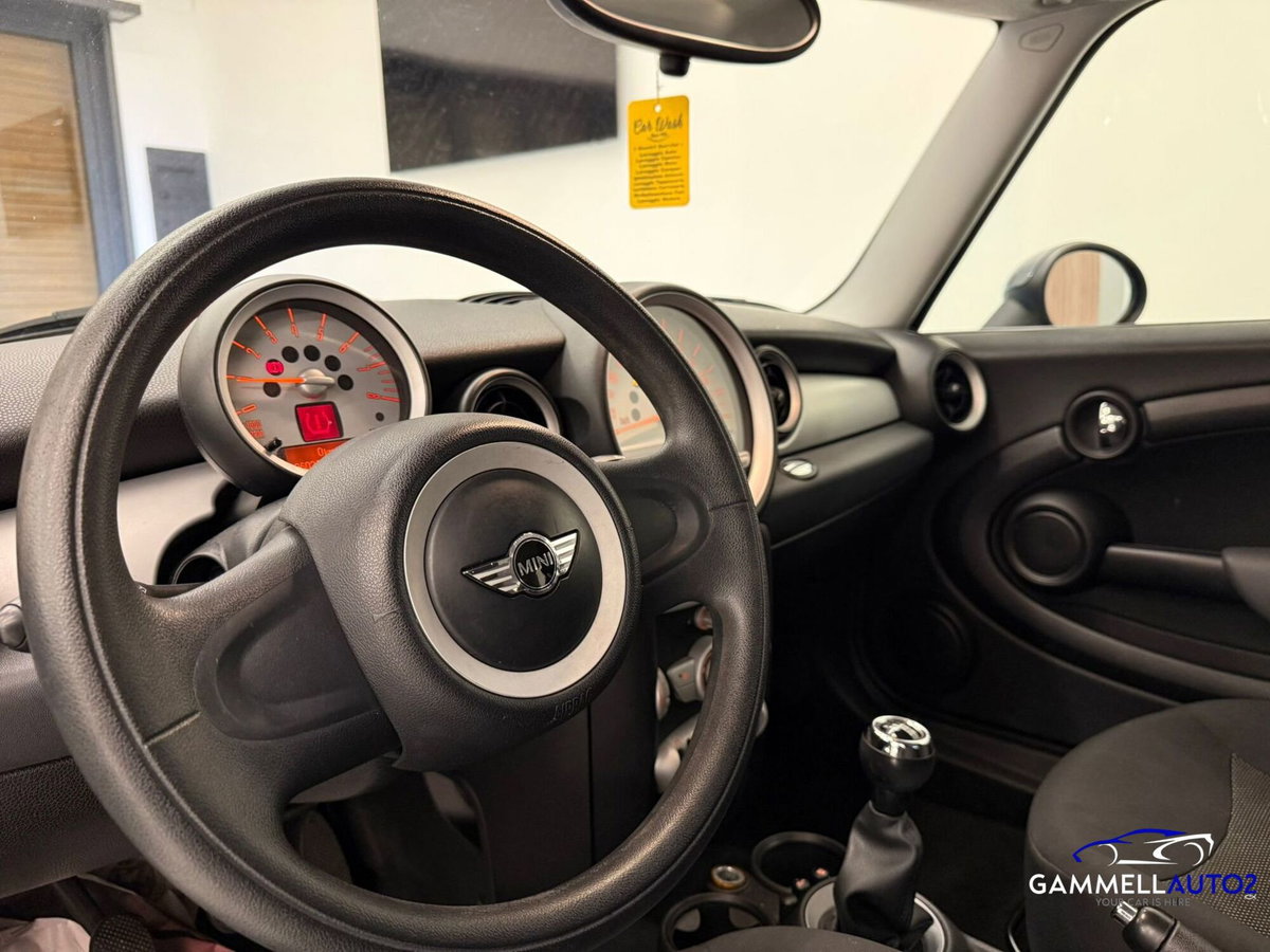 MINI Mini 1.5 One 75 CV 5 porte (14)