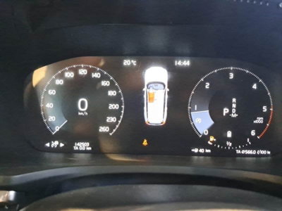 Volvo V60 Cross Country B4 (d) AWD Geartronic Business Pro Line (6)