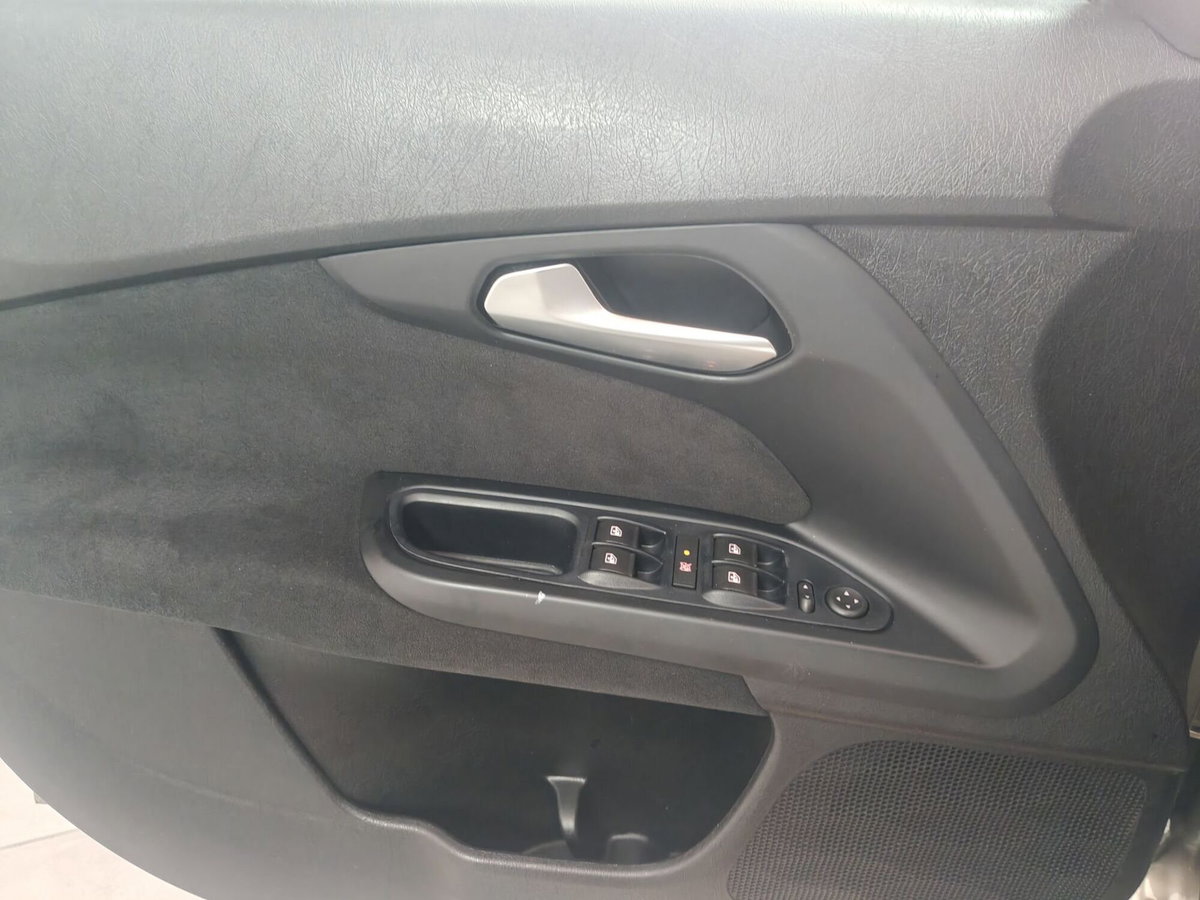 Fiat Tipo Station Wagon Tipo 1.3 Mjt S&S SW Lounge (11)