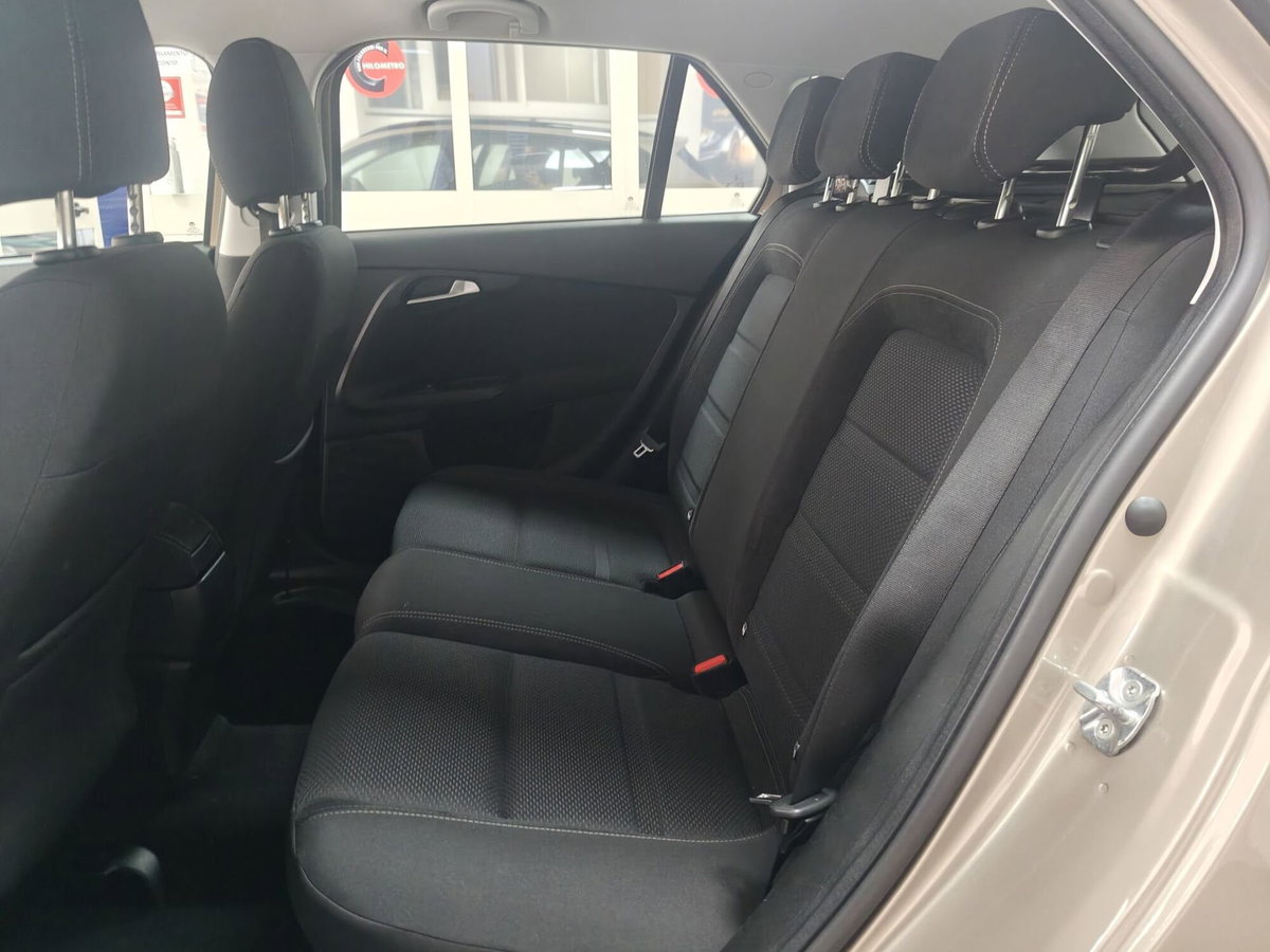 Fiat Tipo Station Wagon Tipo 1.3 Mjt S&S SW Lounge (13)