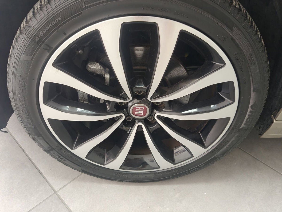 Fiat Tipo Station Wagon Tipo 1.3 Mjt S&S SW Lounge (14)